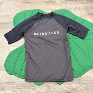 Quiksilver Boys Youth Medium 12 Gray Black Raglan Rashguard Swim Top Shirt